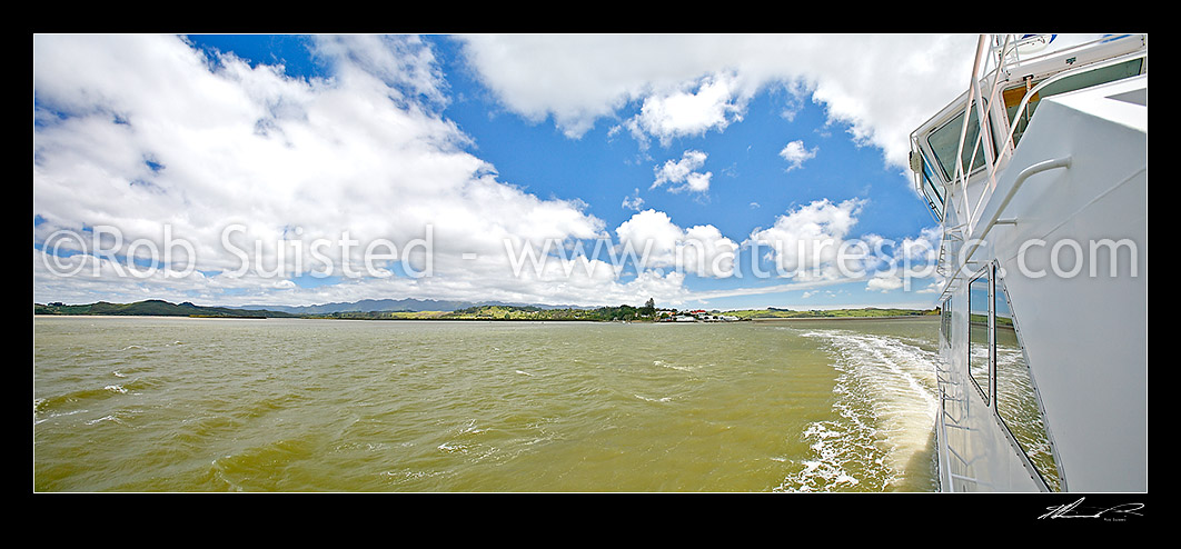 Image of Rawene car ferry Kohu Ra Tuarua leaving Rawene township to cross the scenic Hokianga Harbour to Kohukohu, Rawene, Hokianga, Far North District, Northland Region, New Zealand (NZ) stock photo image