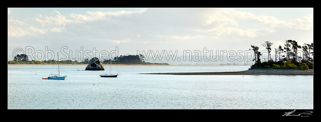 Image of Nelson waterfront with yachts moored infront of Tahunanui Beach, with Haulashore Island at right. Panorama, Nelson, Nelson City District, Nelson Region, New Zealand (NZ) stock photo image