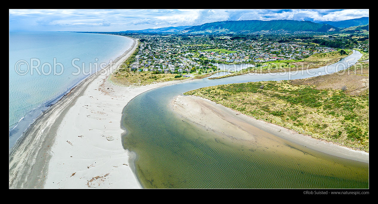 Image of Waikanae Estuary, Waikanae River and Waimeha lagoons, with Waikanae Beach settlement and Tararua Forest Park beyond. Aerial panorama, Waikanae, Kapiti Coast District, Wellington Region, New Zealand (NZ) stock photo image