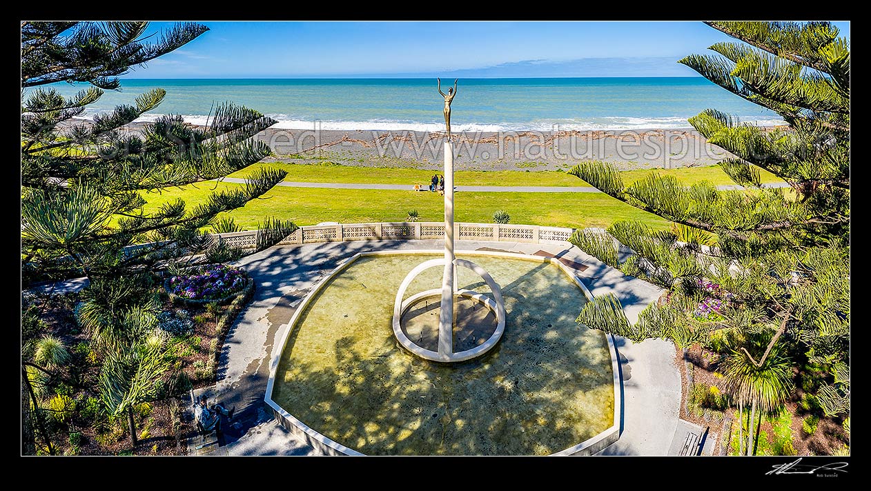 Image of Spirit of Napier statue by Frank Szirmay on Marine Parade, represents Napier's rise from the 1931 Earthquake. Aerial view, Napier, Napier City District, Hawke's Bay Region, New Zealand (NZ) stock photo image